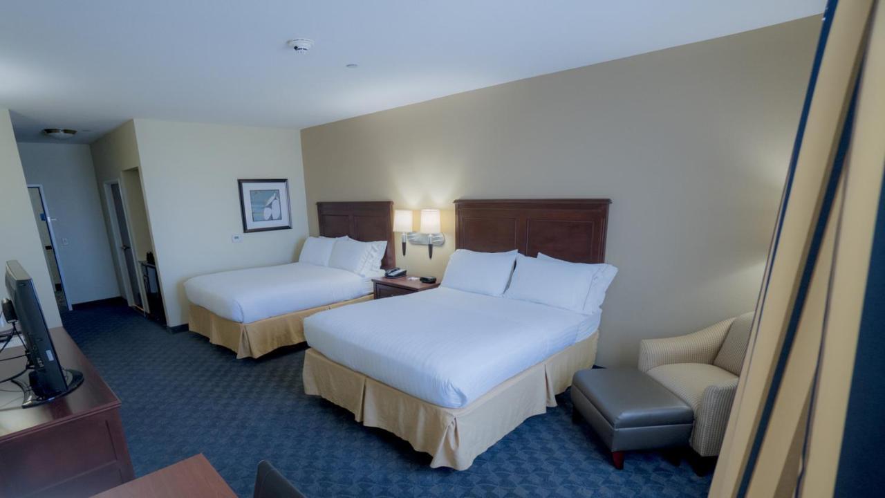 Holiday Inn Express Hotel & Suites Pampa By Ihg Room photo