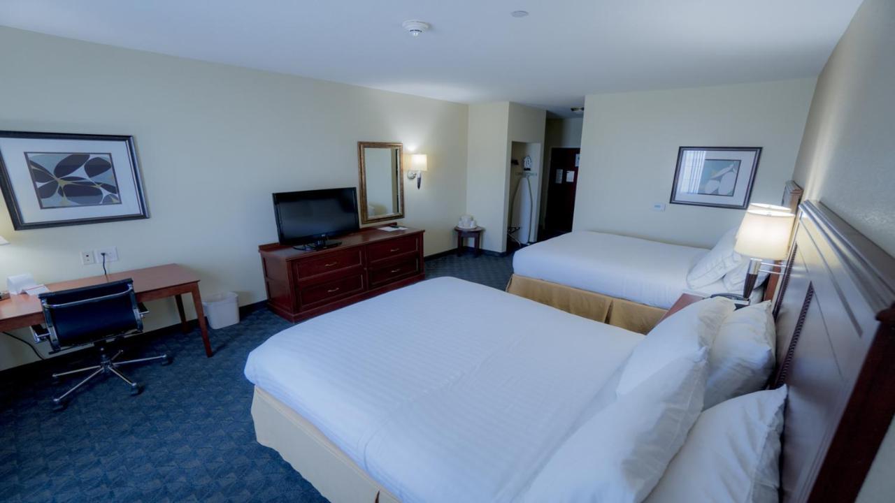 Holiday Inn Express Hotel & Suites Pampa By Ihg Room photo